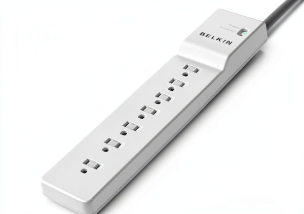Belkin Surge Protector 7-Outlet White-1